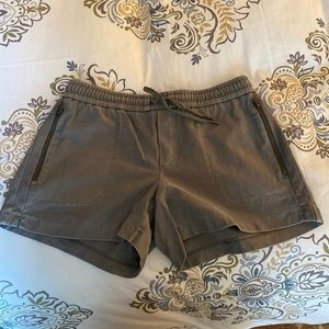 Athleta zip shorts